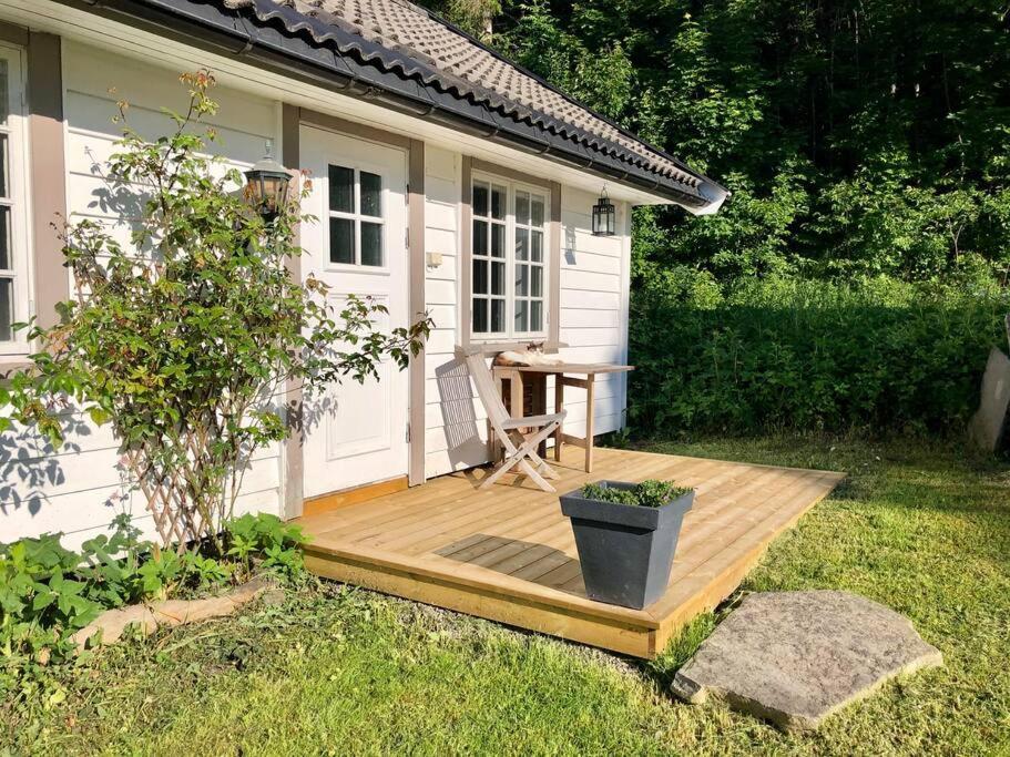 Idyllic Small Farm Appartment Tønsberg Eksteriør bilde