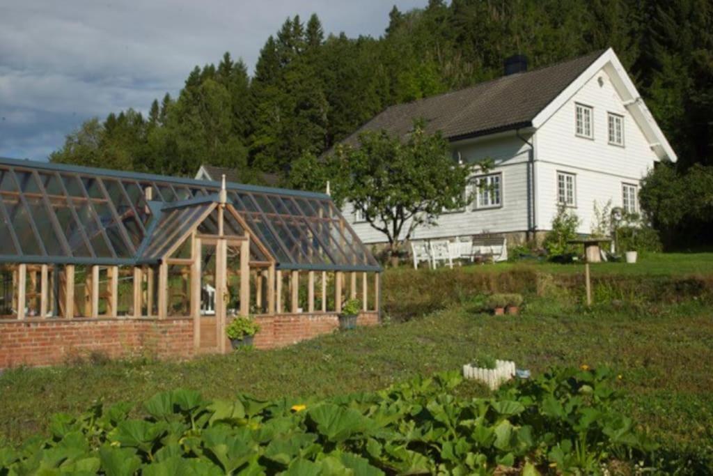 Idyllic Small Farm Appartment Tønsberg Eksteriør bilde